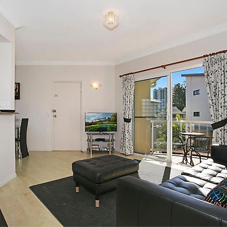 Appartement Harmony - A Desirable Area In Broadbeach à Gold Coast Extérieur photo